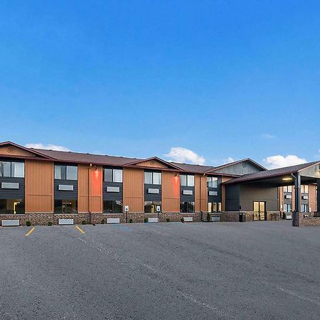 Super 8 By Wyndham Marston Motel Buitenkant foto
